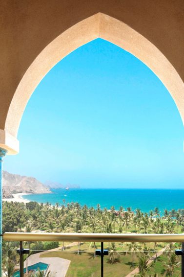 Oman Riz Carlton Window to sea